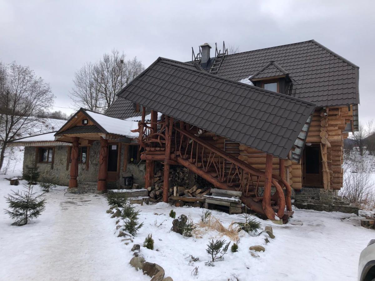 Будинок Художника Шипіт Пилипець Екстер'єр фото