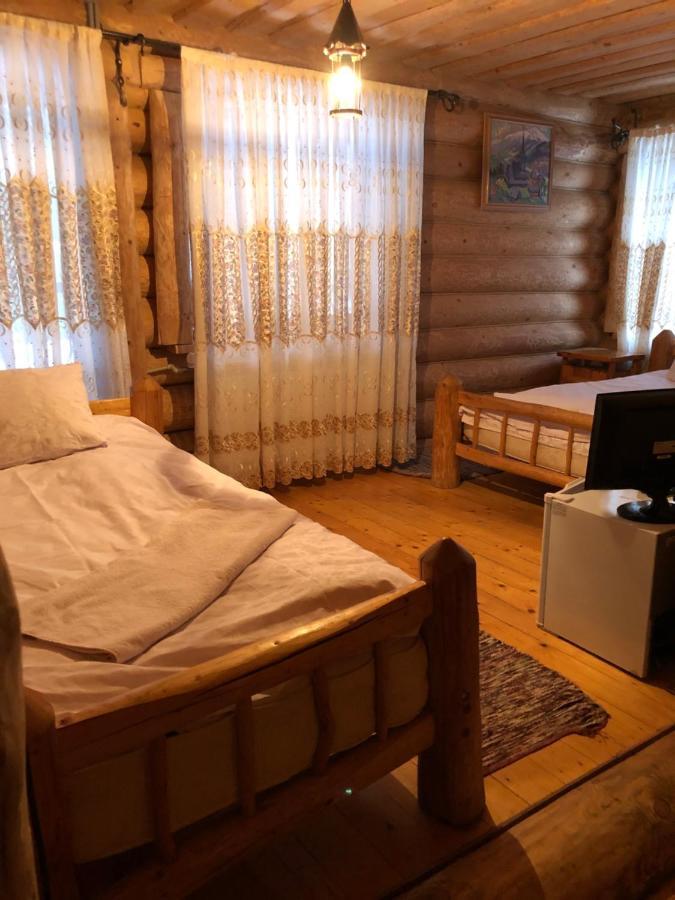 Будинок Художника Шипіт Пилипець Екстер'єр фото
